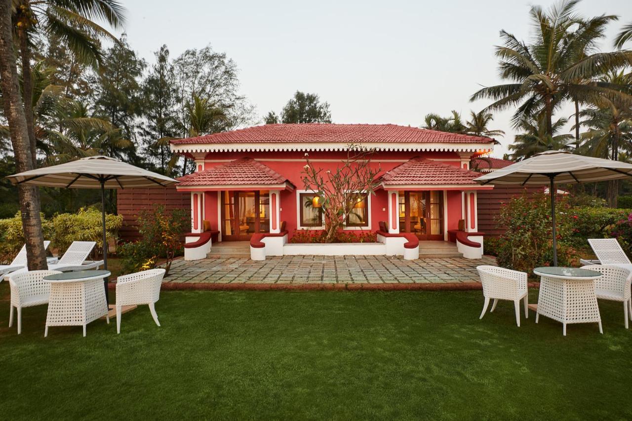 ทัช ฮอลิเดย์ วิลเลจ รีสอร์ต แอนด์ สปา กัว Hotel แคนโดลิม ภายนอก รูปภาพ The Villa at The Park, Hyderabad