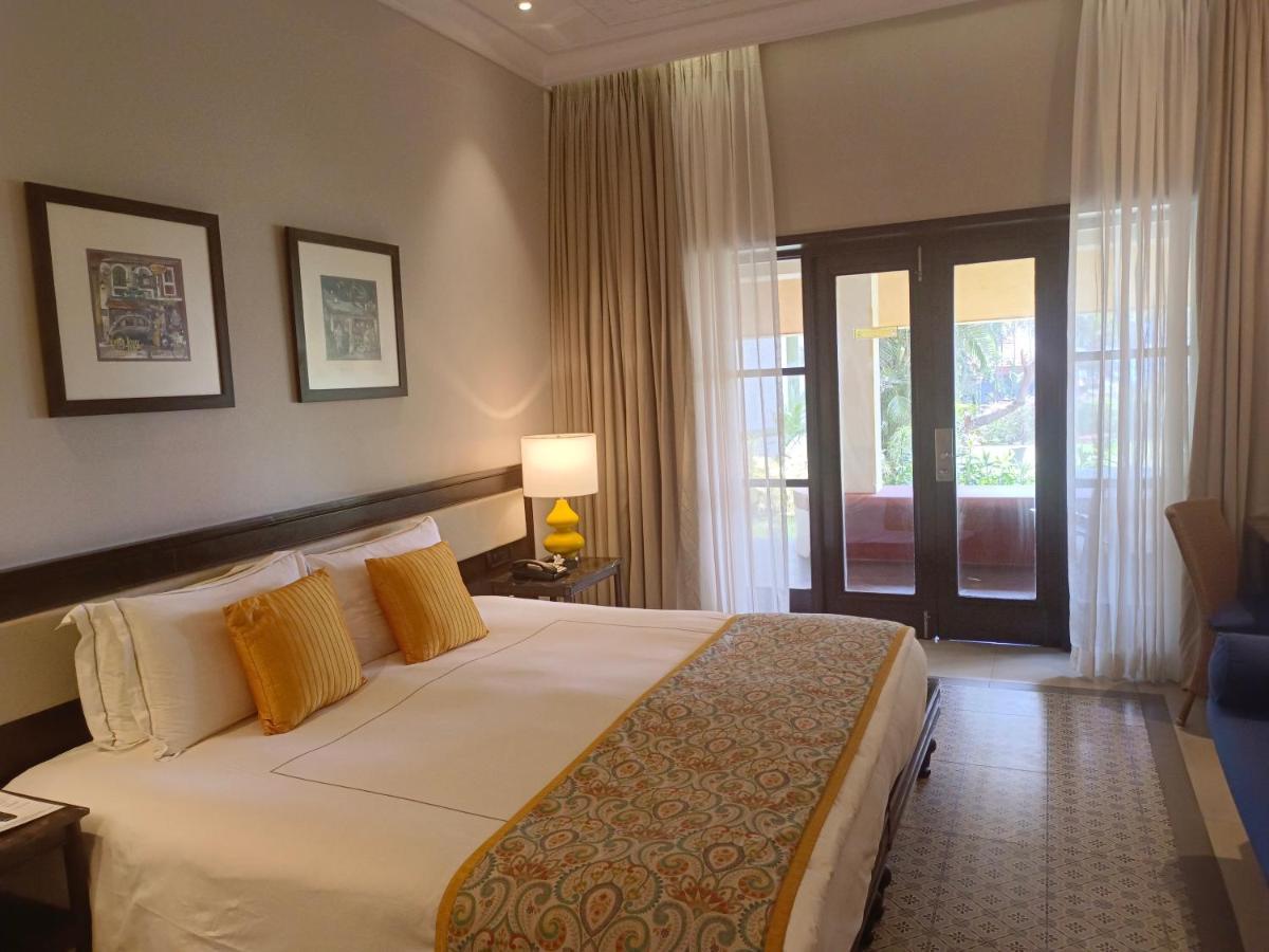 ทัช ฮอลิเดย์ วิลเลจ รีสอร์ต แอนด์ สปา กัว Hotel แคนโดลิม ภายนอก รูปภาพ