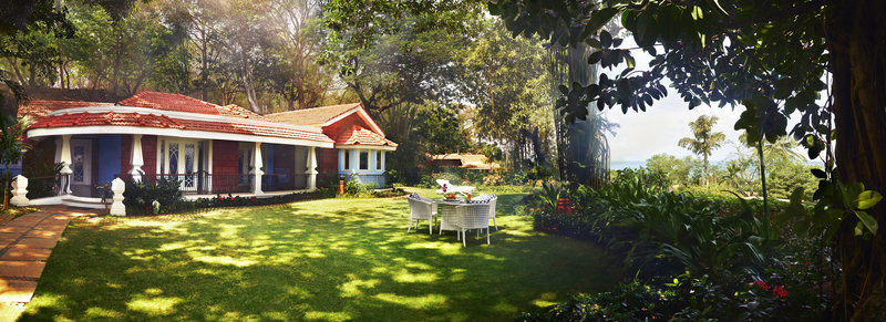 ทัช ฮอลิเดย์ วิลเลจ รีสอร์ต แอนด์ สปา กัว Hotel แคนโดลิม ภายนอก รูปภาพ A garden in India